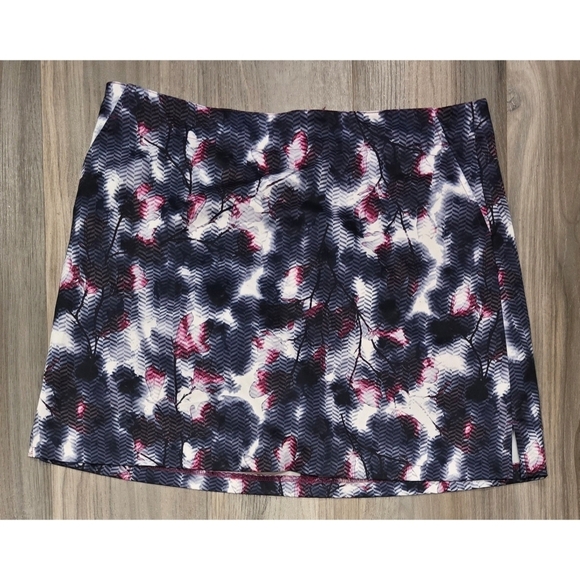 Lady Hagen Blue & Pink Floral Mini Golf Skort Size 14 - Picture 1 of 10